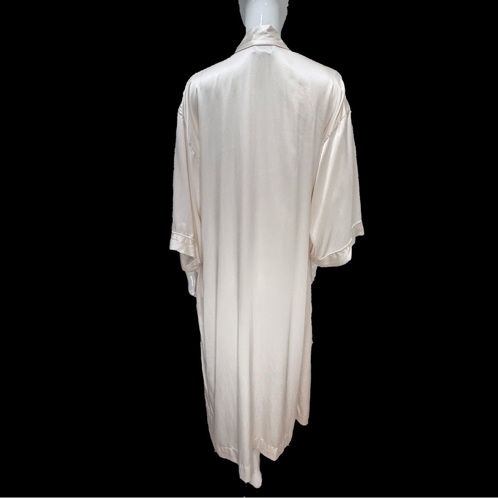 Valentino Intimo Ivory Silk Robe Lace Shoulder Detail Size Small - No Sash - Picture 4 of 8